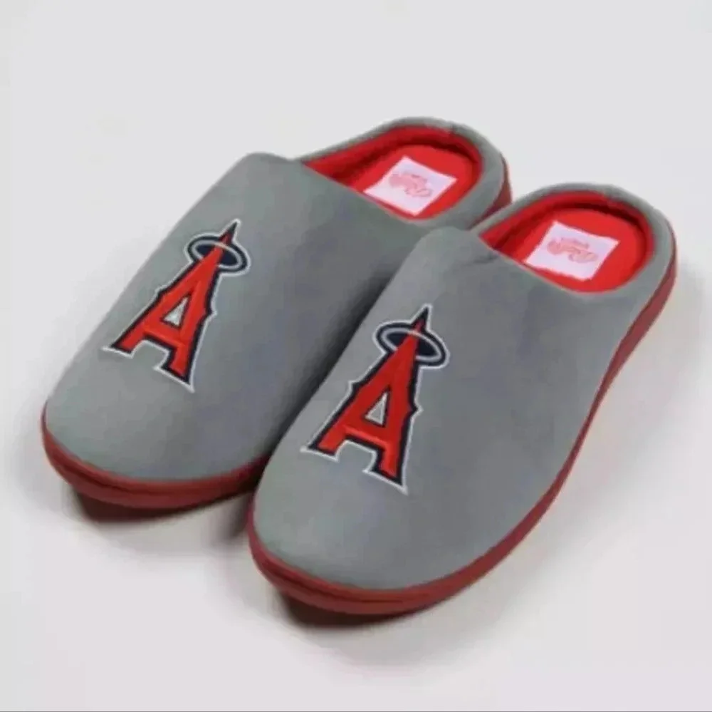 NWT Los Angeles Angels Big A Halo Logo Slippers, Color Red/Gray Size 11.5